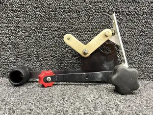 10006-001 (Use: 10006-003) Cirrus SR20 Engine Control Quadrant Assembly